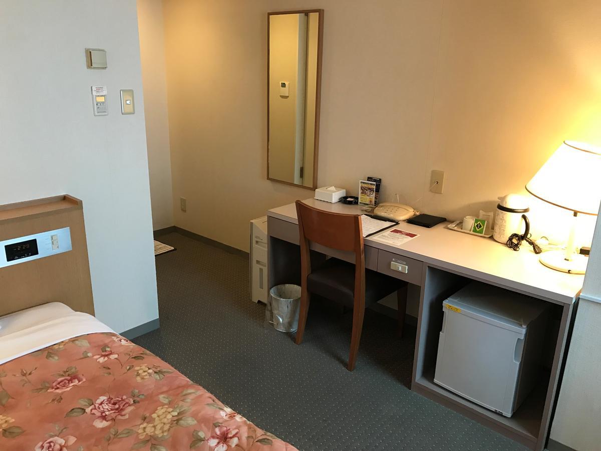 Shin Sayama Hotel Екстер'єр фото